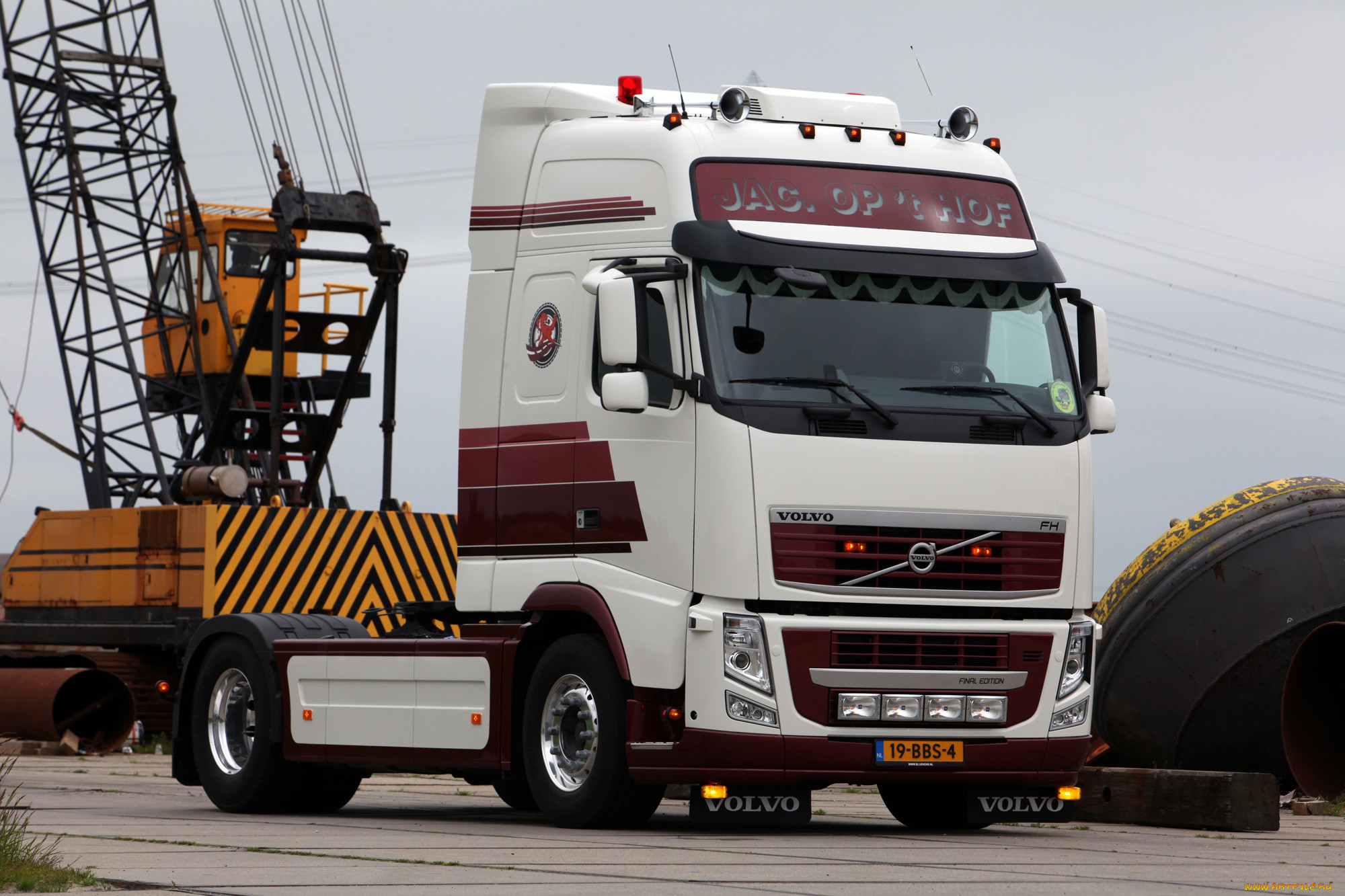 , volvo trucks, volvo